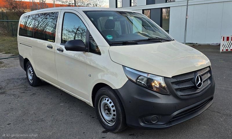 Gebraucht Mercedes Vito 163 PS (119 kW) 2018 Beige Van