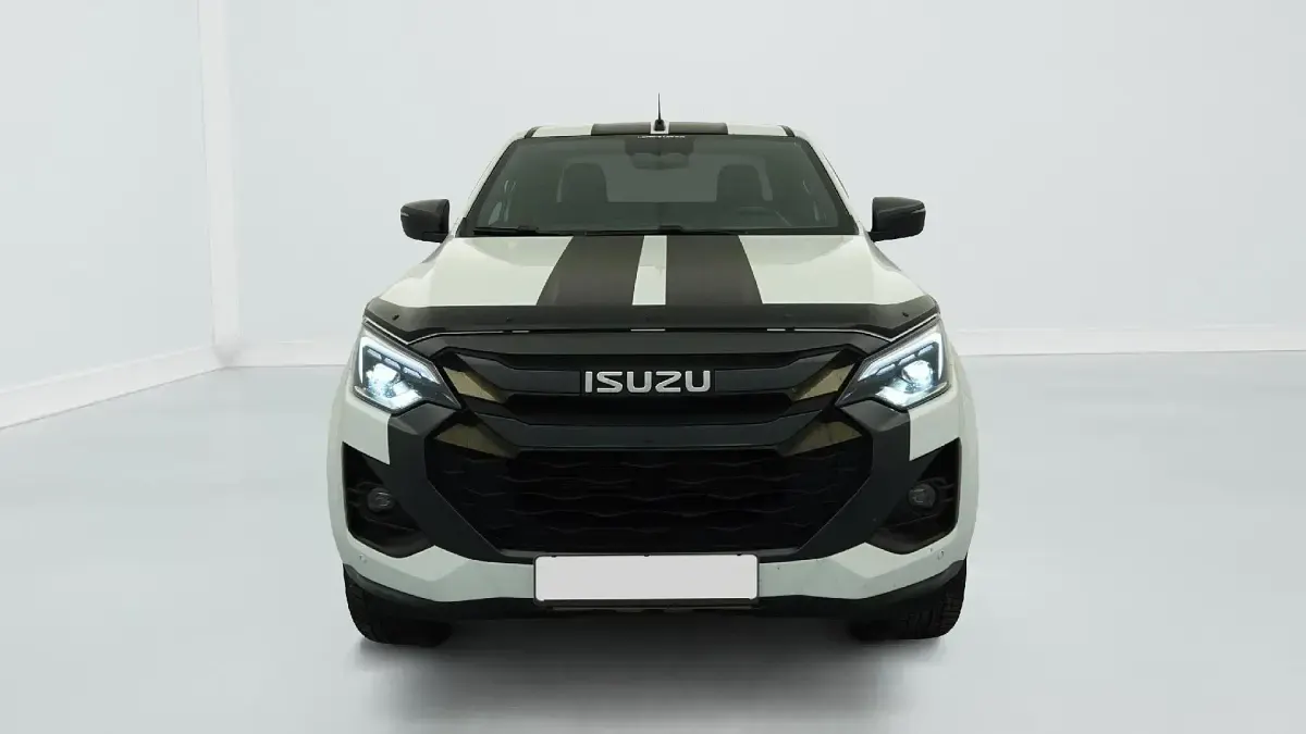 Gebraucht Isuzu D-Max 165 PS (121 kW) 2024 Splash white SUV