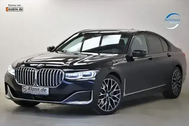 Gebraucht BMW 730 Basis 265 PS (194 kW) 2020 Black sapphire metallic Limousine