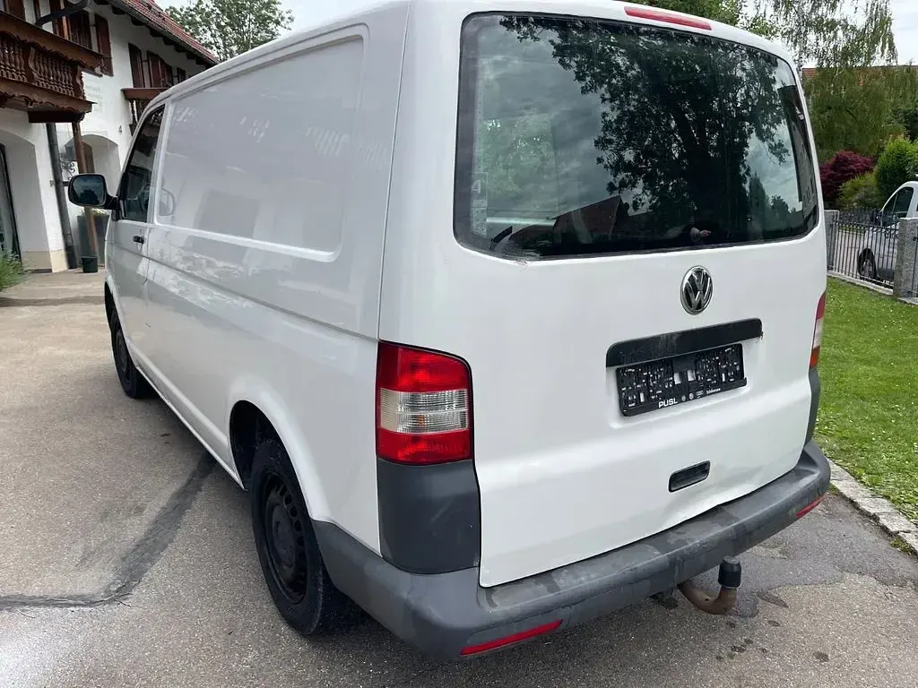 Gebraucht VW T5 140 PS (102 kW) 2012 Weiß Van