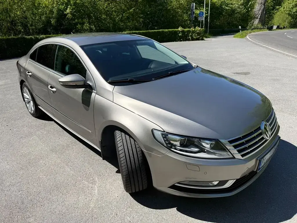Second-hand VW CC 160 CP (117 kW) 2013 Maro Berlinǎ