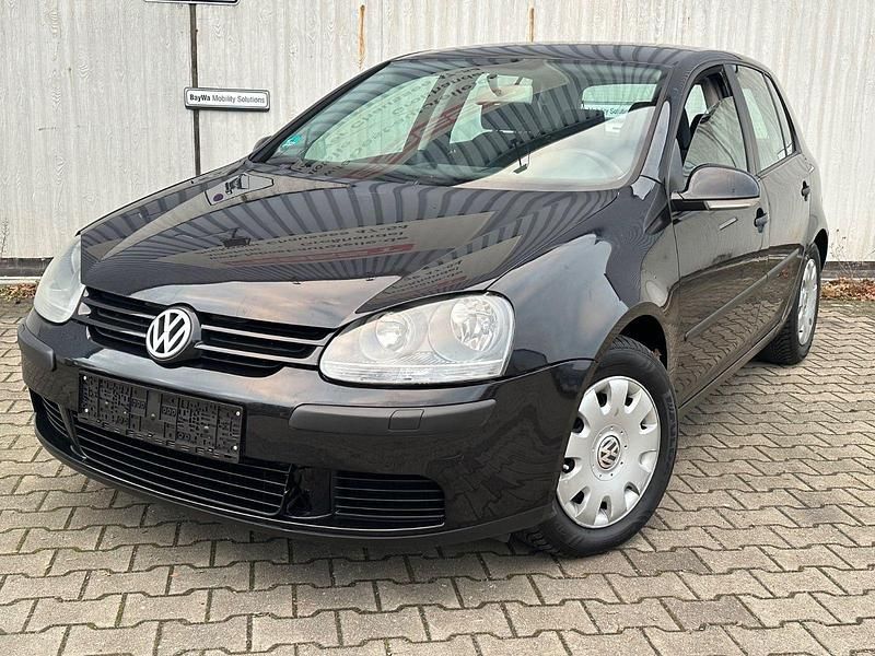 Schwarz Gebraucht 2005 VW Golf Trendline Limousine | 2.990 € (Fairer Preis) - Bild 1/4
