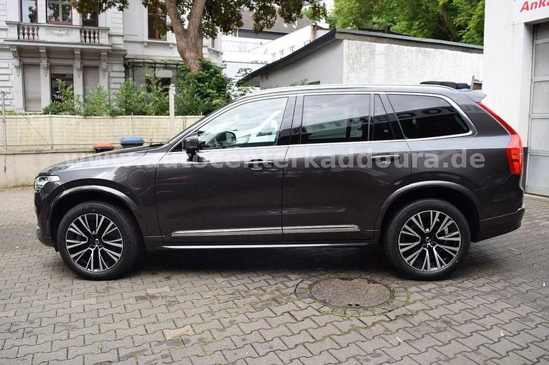 Gebraucht Volvo XC90 Plus 455 PS (334 kW) 2024 Platinum grey / metallic (metallic) SUV