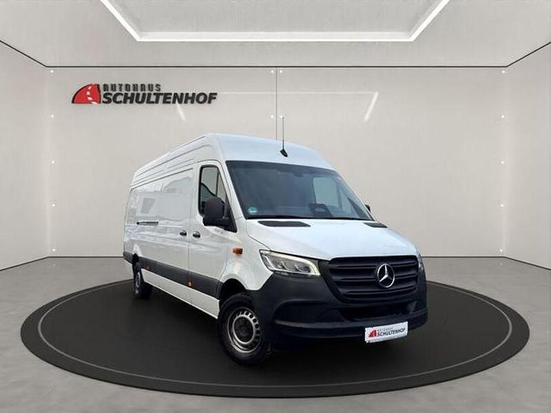 Gebraucht Mercedes Sprinter 170 PS (125 kW) 2025 Weiß Van