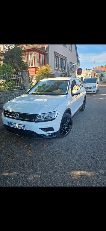 Gebraucht VW Tiguan Sound 150 PS (110 kW) 2017 Weiß SUV