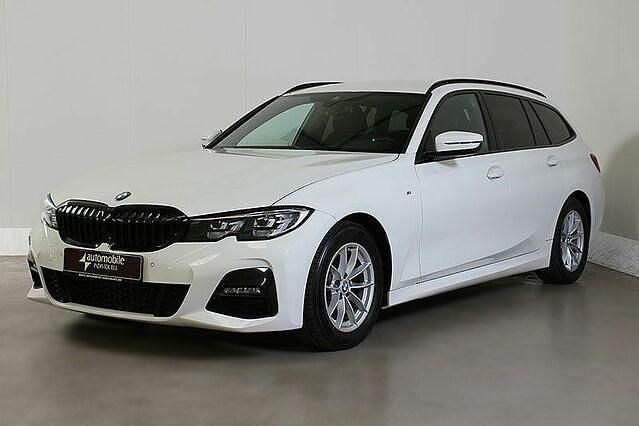 Gebraucht BMW 320 M Sport 184 PS (135 kW) 2022 Alpinweiß uni Kombi