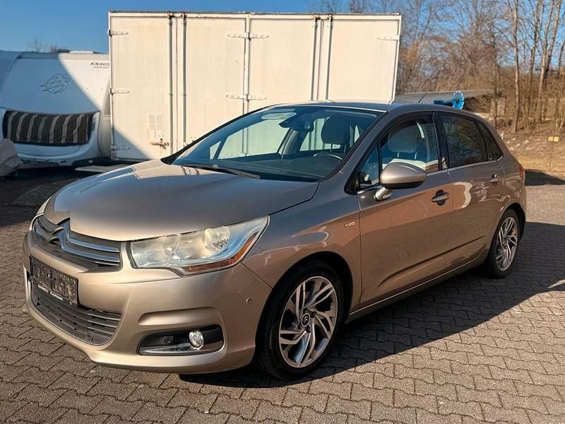 Gebraucht Citroën C4 156 PS (114 kW) 2012 Braun Limousine