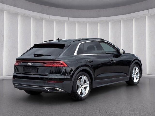 Gebraucht Audi Q8 Ambiente 286 PS (210 kW) 2022 Schwarz SUV