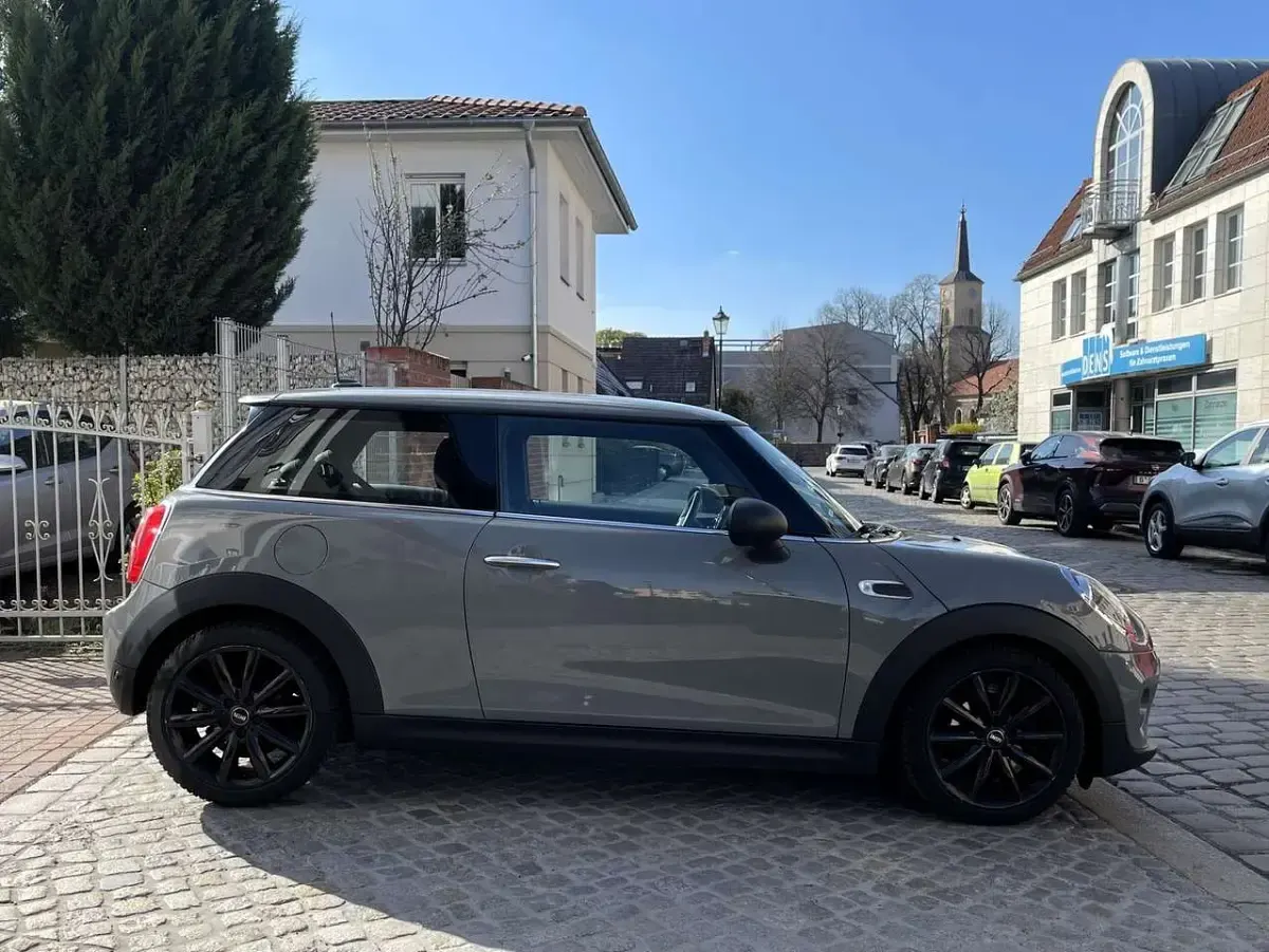 Gebraucht Mini ONE 102 PS (75 kW) 2016 Grau Kleinwagen