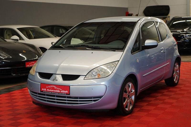Gebraucht Mitsubishi Colt 95 PS (69 kW) 2005 Blau Kleinwagen