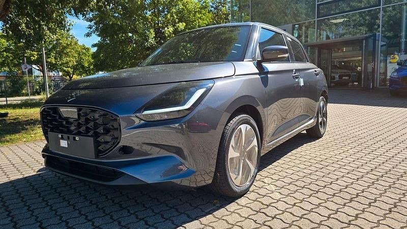 Neu Suzuki Swift Comfort+ 83 PS (61 kW) 2025 Grau Limousine