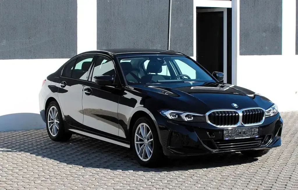 Gebraucht BMW 318 156 PS (114 kW) 2024 Schwarz Limousine