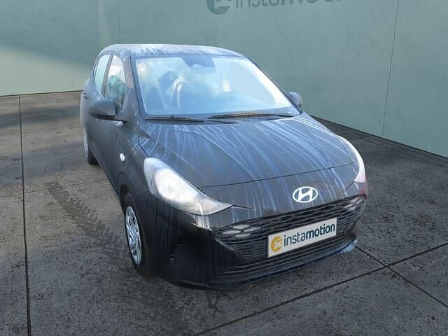 Schwarz Gebraucht 2024 Hyundai i10 Select Kleinwagen | 18.400 € (Etwas zu teuer) - Bild 1/2