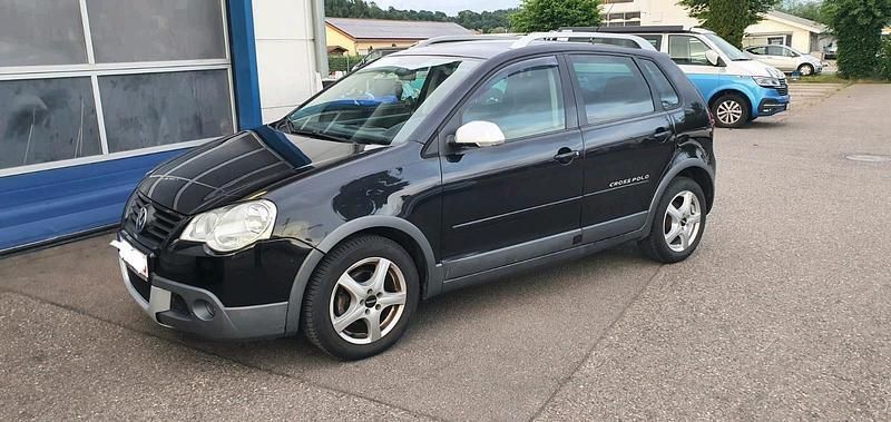 Schwarz Gebraucht 2008 VW Polo Cross Kleinwagen | 3.900 € (Superpreis) - Bild 1/4