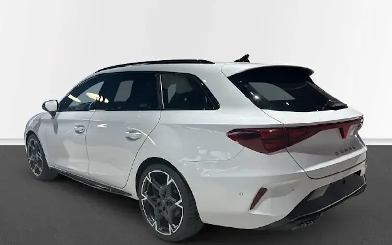 Gebraucht Cupra Leon 204 PS (150 kW) 2026 Weiß Kombi