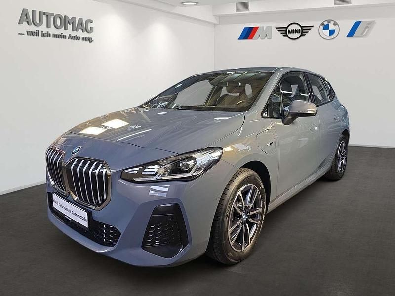 Gebraucht BMW 225 M Sport 245 PS (180 kW) 2022 Sparkling kupfergrau Van / Kleinbus