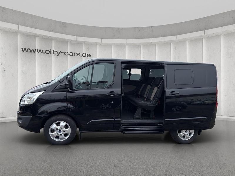Gebraucht Ford Tourneo Titanium 131 PS (96 kW) 2017 Schwarz Van / Kleinbus