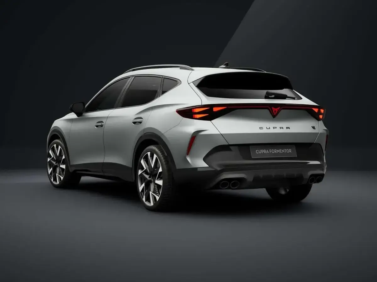 Neu Cupra Formentor VZ 333 PS (244 kW) 2026 Weiß SUV