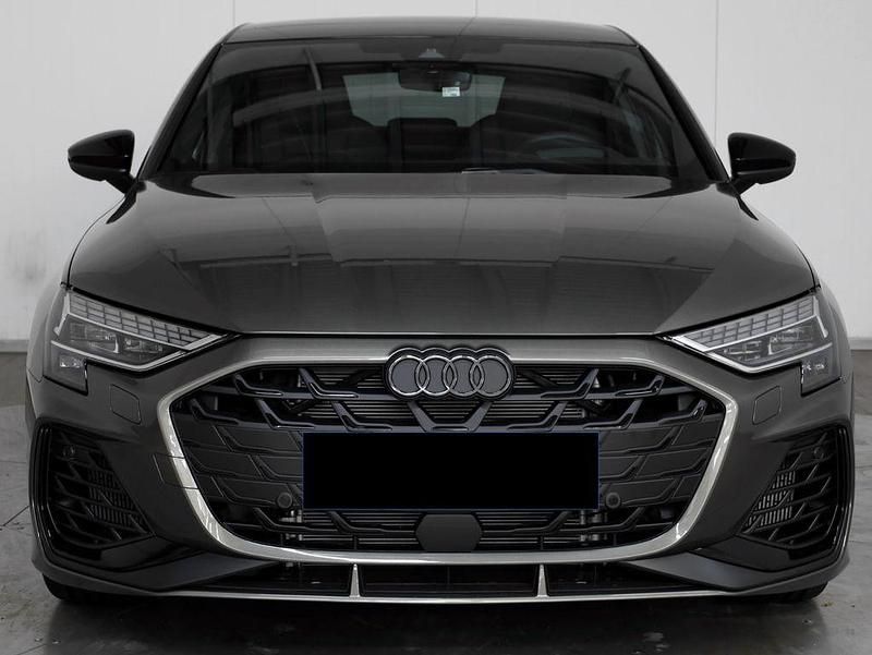 Porsche aventuringrün Gebraucht 2024 Audi S3 Sport Limousine | 56.882 € (Teuer) - Bild 1/4