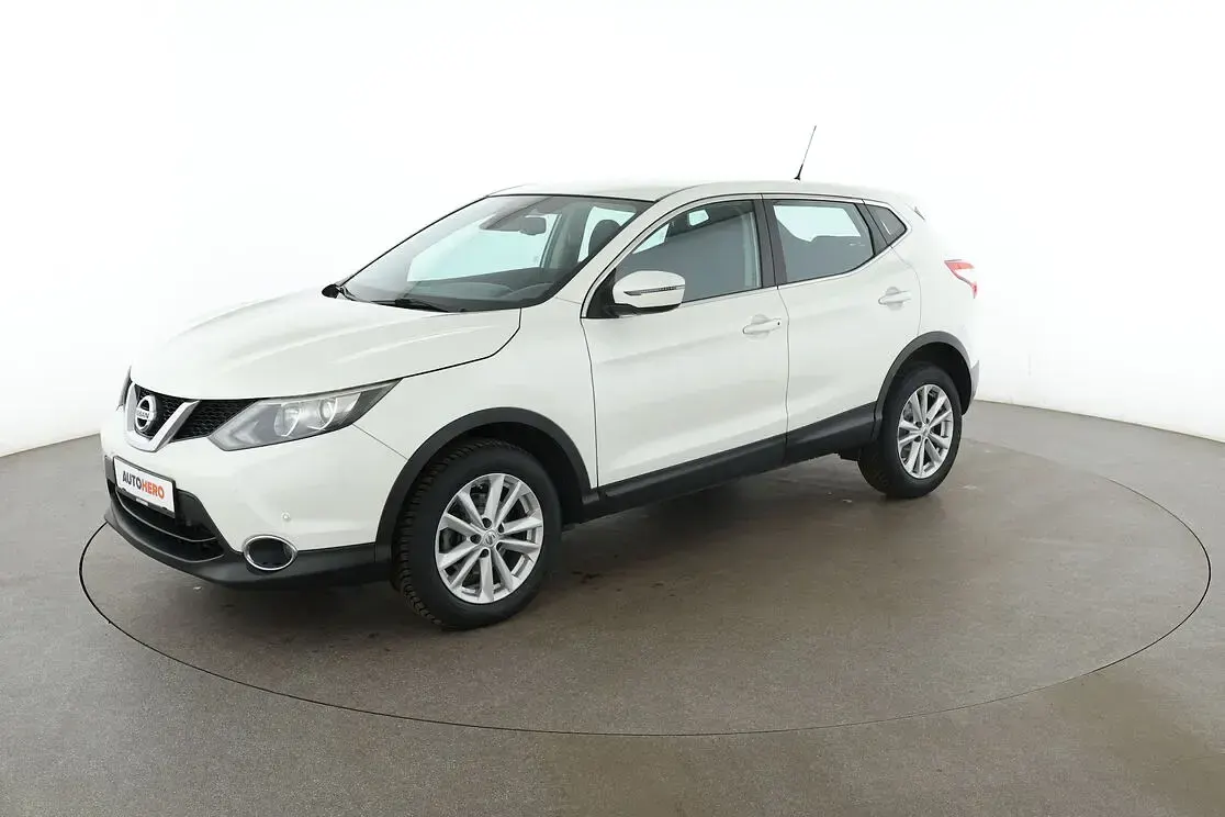 Gebraucht Nissan Qashqai Acenta 131 PS (96 kW) 2016 SUV
