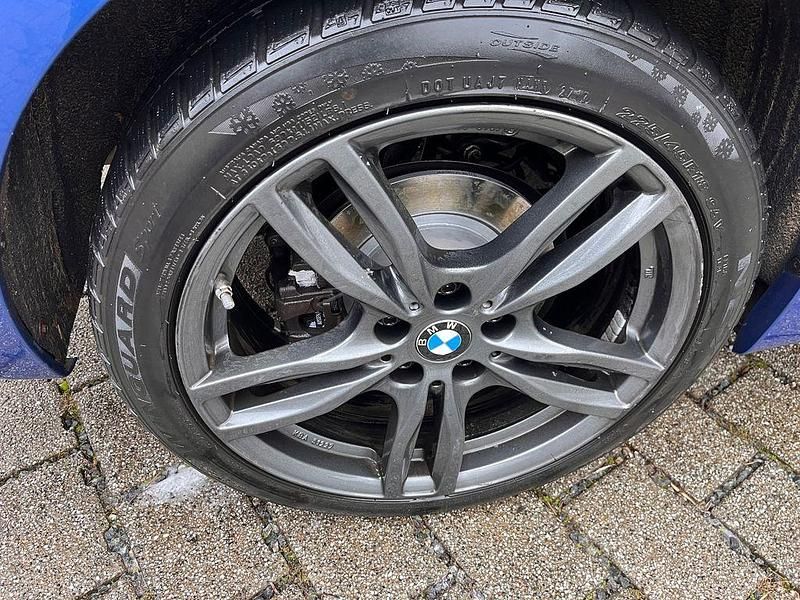 Gebraucht BMW 220 Gran Tourer M Sport 190 PS (139 kW) 2016 Blau Van / Kleinbus