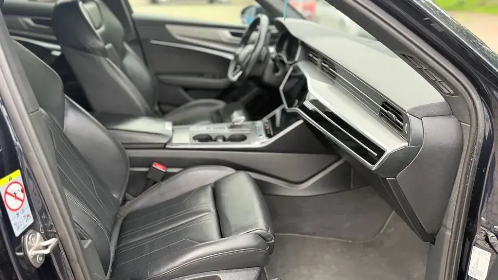 Gebraucht Audi A6 Sport 231 PS (169 kW) 2019 Blau Kombi