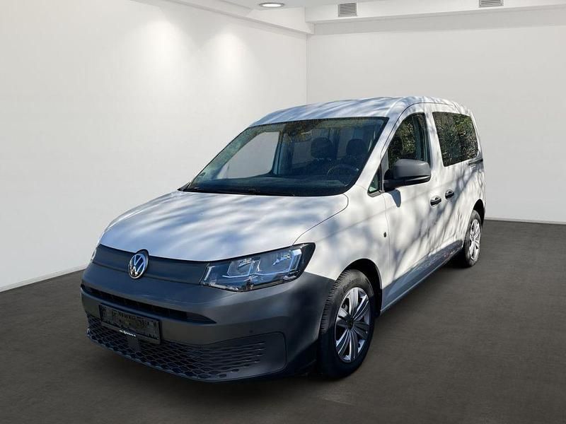 Gebraucht VW Caddy Basis 102 PS (75 kW) 2022 Weiß Van / Kleinbus