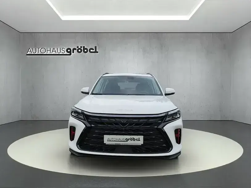 Gebraucht DFSK Fengon 184 PS (135 kW) 2025 Weiß SUV