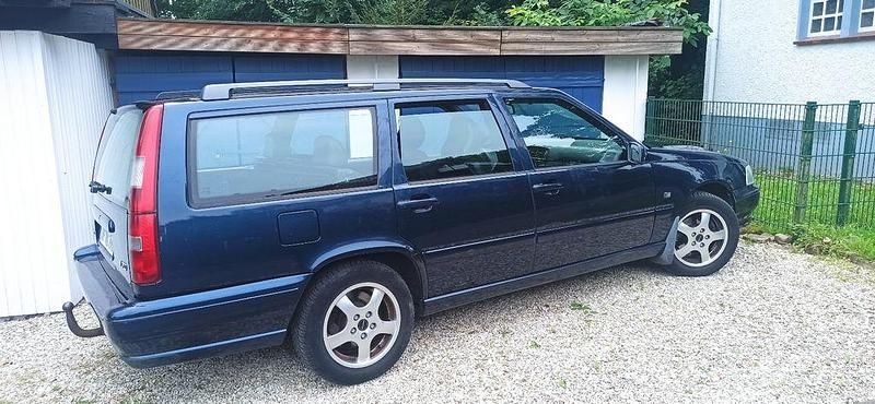 Blau Gebraucht 1999 Volvo V70 Kombi | 1.800 € (Guter Preis) - Bild 1/1