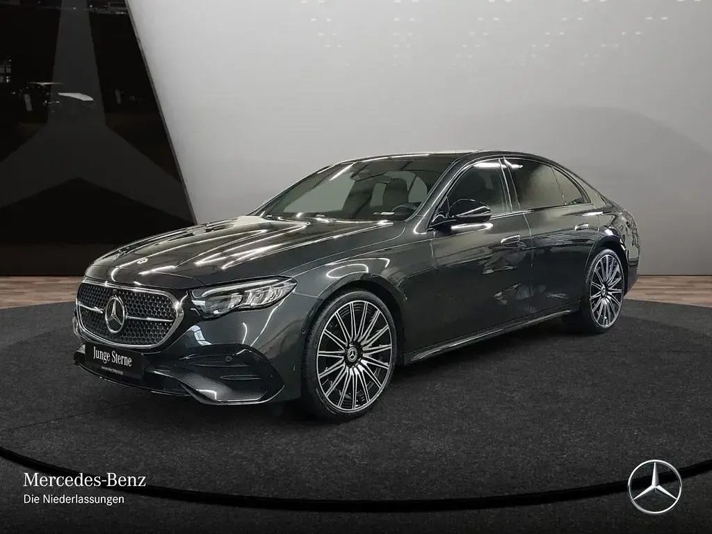Gebraucht Mercedes E220 Advanced 197 PS (144 kW) 2025 Grau Limousine