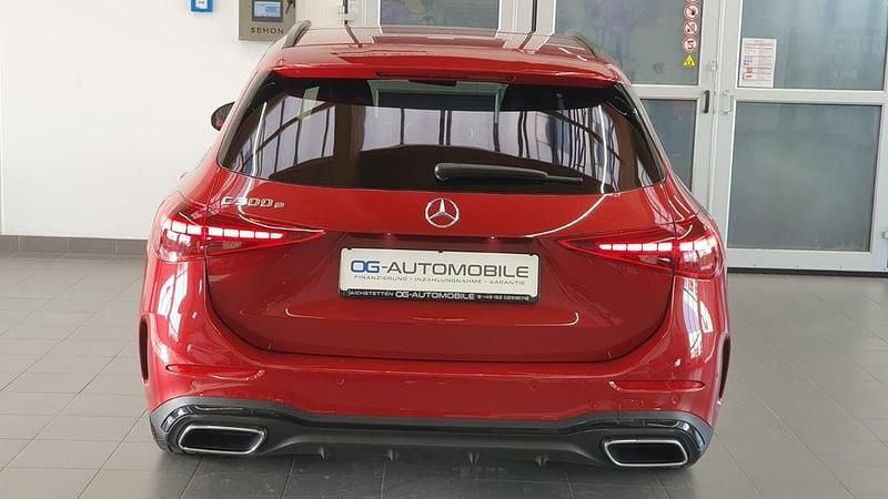 Gebraucht Mercedes C300e AMG 204 PS (150 kW) 2024 Rot Kombi