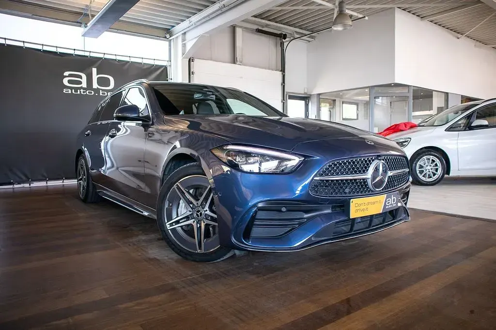 Gebraucht Mercedes C300e AMG line 313 PS (230 kW) 2023 Blau Limousine