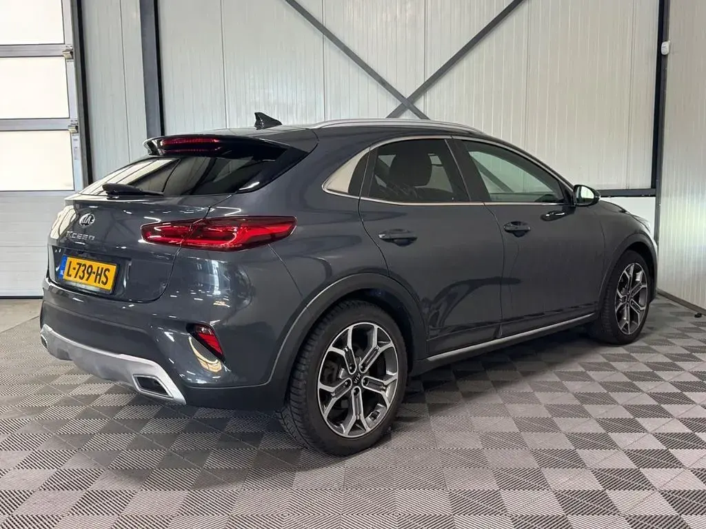 Gebraucht Kia XCeed 120 PS (88 kW) 2021 Grau SUV