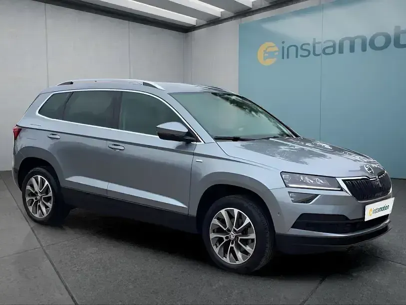 Gebraucht Skoda Karoq 150 PS (110 kW) 2022 Grau SUV