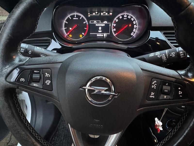 Gebraucht Opel Corsa 90 PS (66 kW) 2017 Weiß Kleinwagen