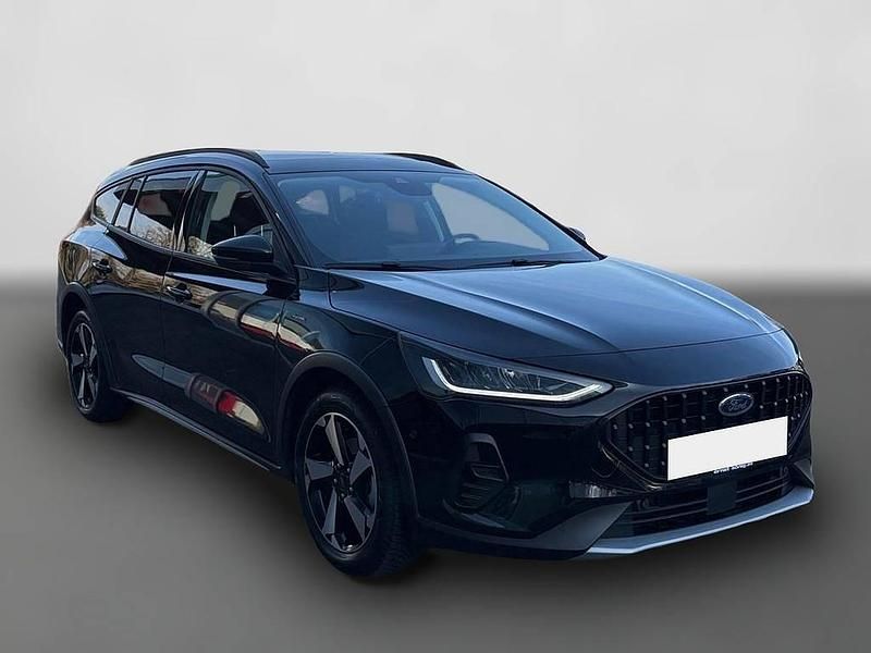 Gebraucht Ford Focus Active X 155 PS (114 kW) 2023 Schwarz Kombi