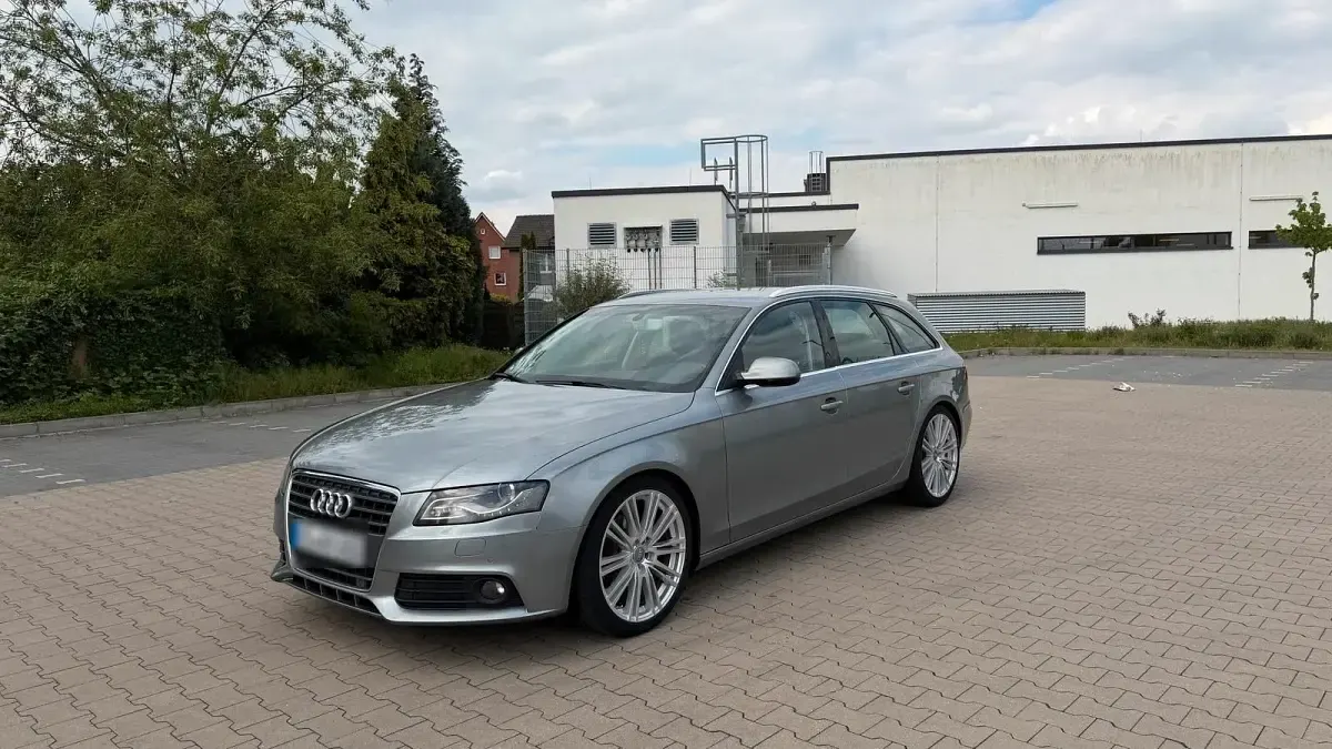 Gebraucht Audi A4 190 PS (139 kW) 2010 Kombi