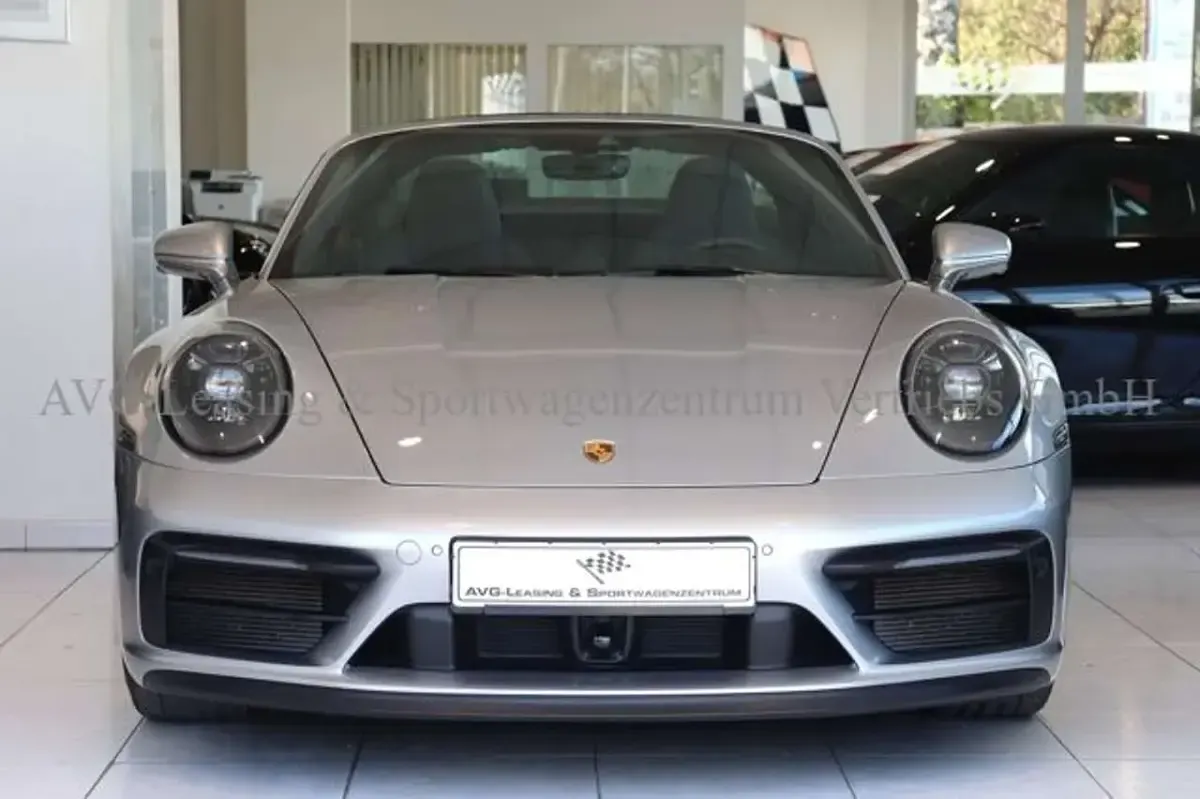 Gebraucht Porsche 911 Carrera 4 GTS Targa 480 PS (353 kW) 2024 Silber Cabrio