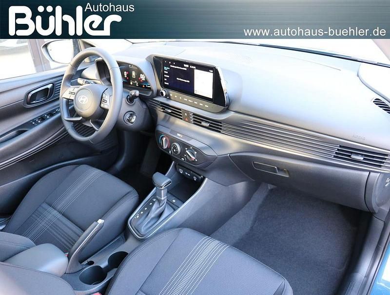 Neu Hyundai i20 Select 90 PS (66 kW) 2026 Vibrant blue mineraleffekt Kleinwagen