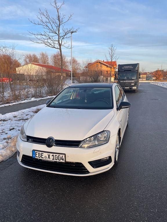 Gebraucht VW Golf Cup 110 PS (80 kW) 2014 Weiß Limousine