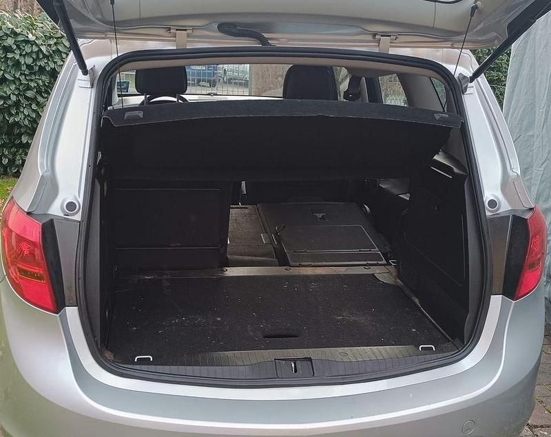 Gebraucht Opel Meriva Active 120 PS (88 kW) 2013 Silber Van / Kleinbus