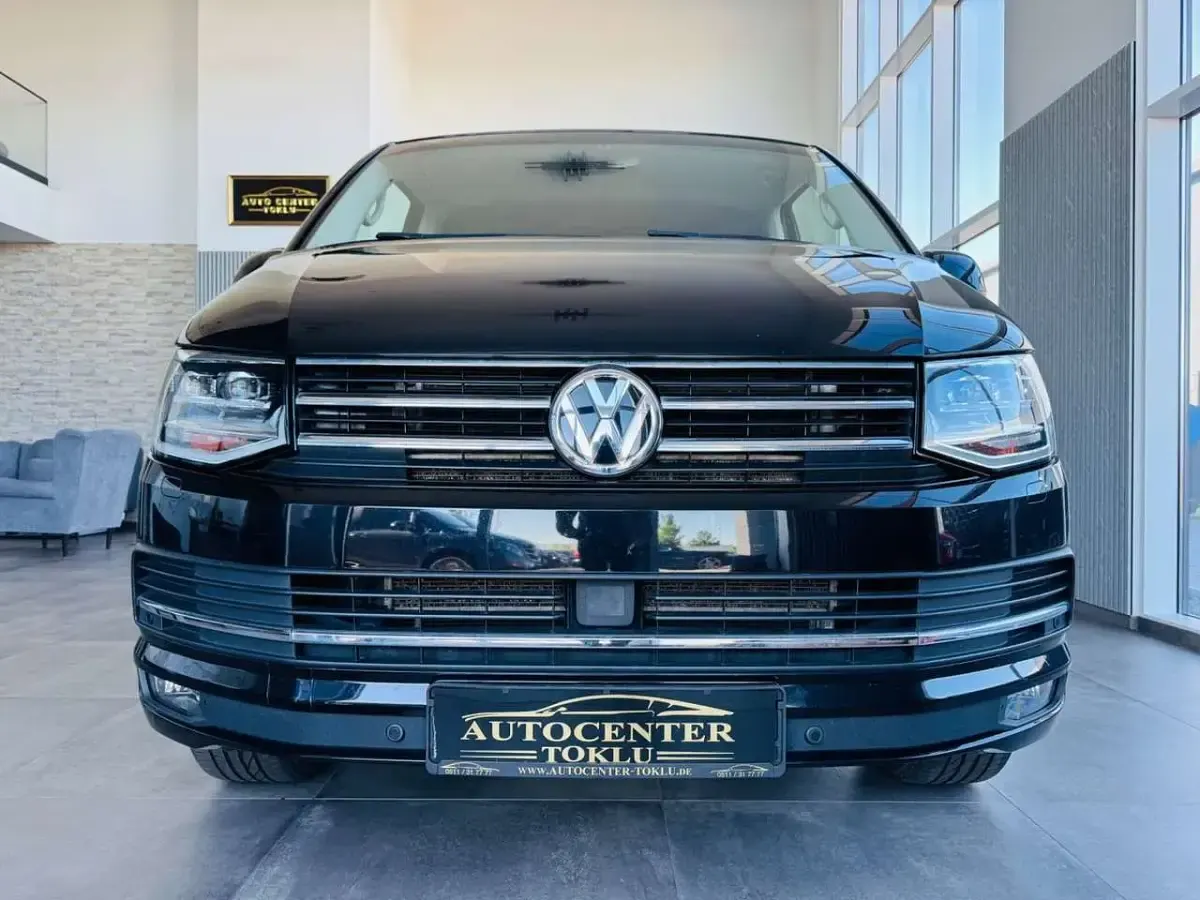 Gebraucht VW Multivan Generation Six 204 PS (150 kW) 2018 Deep black Van / Kleinbus