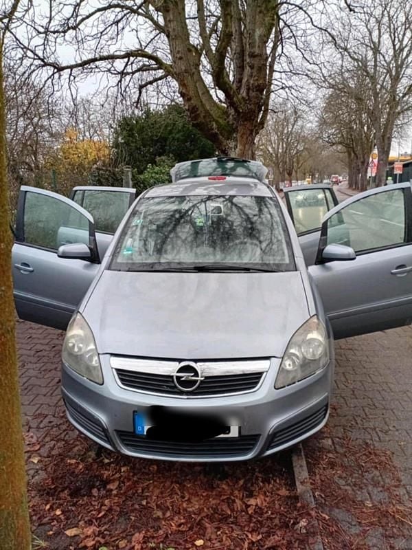 Grau Gebraucht 2006 Opel Zafira Van / Kleinbus | 500 € (Superpreis) - Bild 1/4
