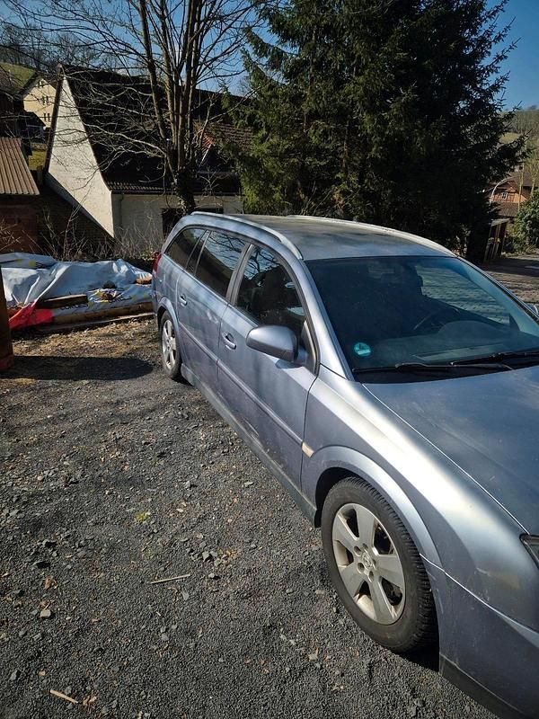 Gebraucht Opel Vectra 175 PS (128 kW) 2004 Silber Kombi