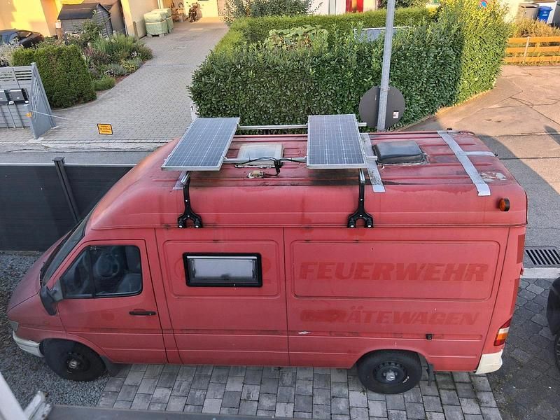 Rot Gebraucht 1995 Mercedes Sprinter Van | 7.600 € - Bild 1/4
