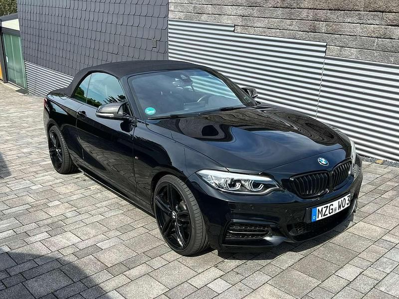 Schwarz Gebraucht 2021 BMW M240 M Sport Cabrio | 31.400 € - Bild 1/4