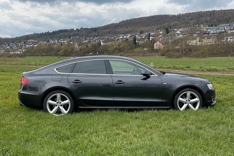 Gebraucht Audi A5 S-Line 300 PS (220 kW) 2011 Grau Coupé