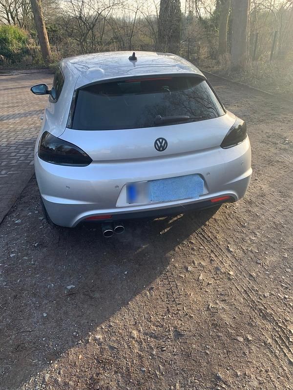 Second-hand VW Scirocco 211 CP (155 kW) 2014 Argintiu Coupe