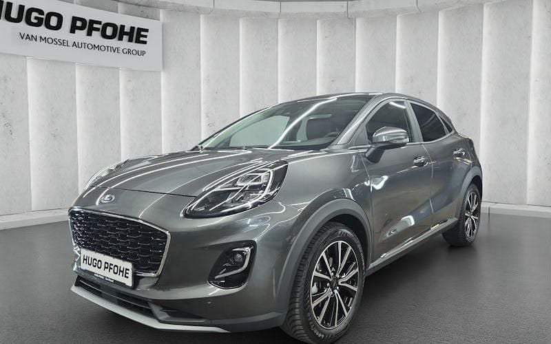 Grau Gebraucht 2023 Ford Puma Gen-E Titanium X SUV | 18.999 € (Guter Preis) - Bild 1/4