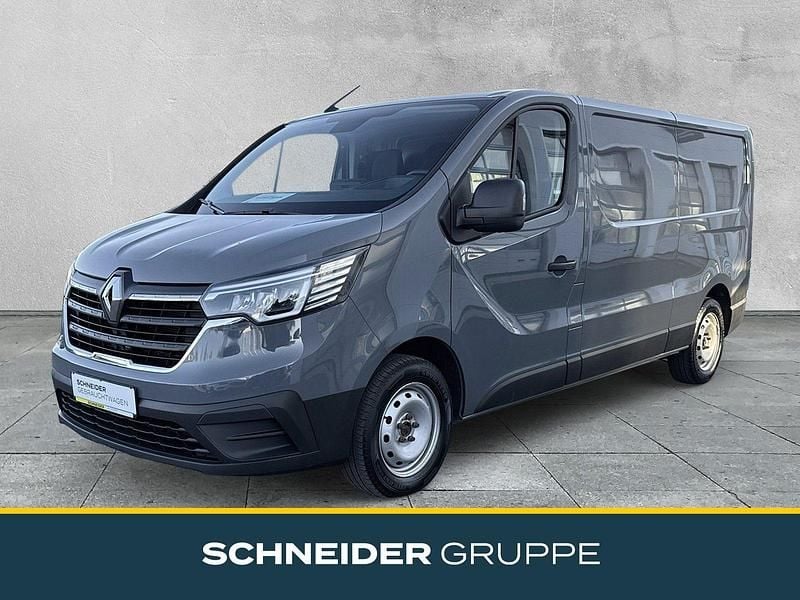 Grau Gebraucht 2022 Renault Trafic Komfort Van / Kleinbus | 20.890 € (Fairer Preis) - Bild 1/4